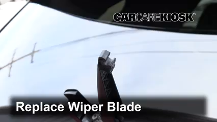 Land rover discovery sport deals wiper blade replacement